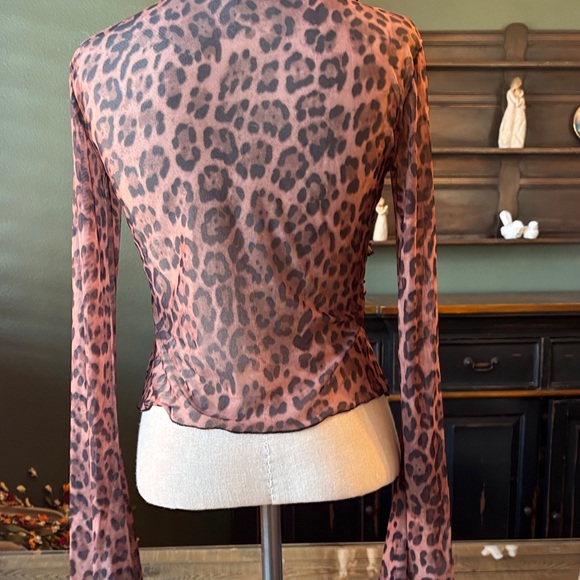 Leopard Print Ruffle Sheer Top - Picture 6 of 6